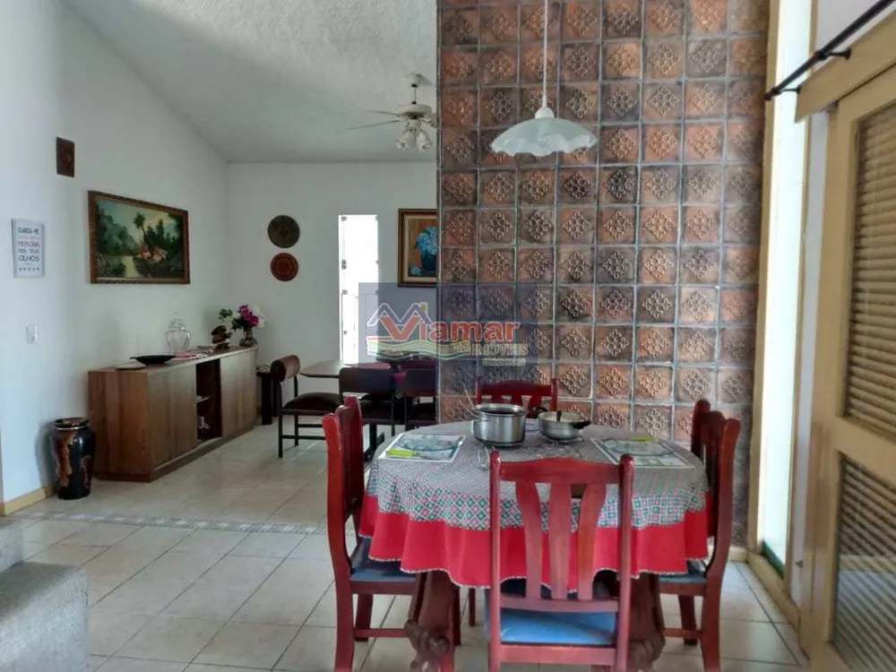 Casa, 4 quartos, 250 m² - Foto 8