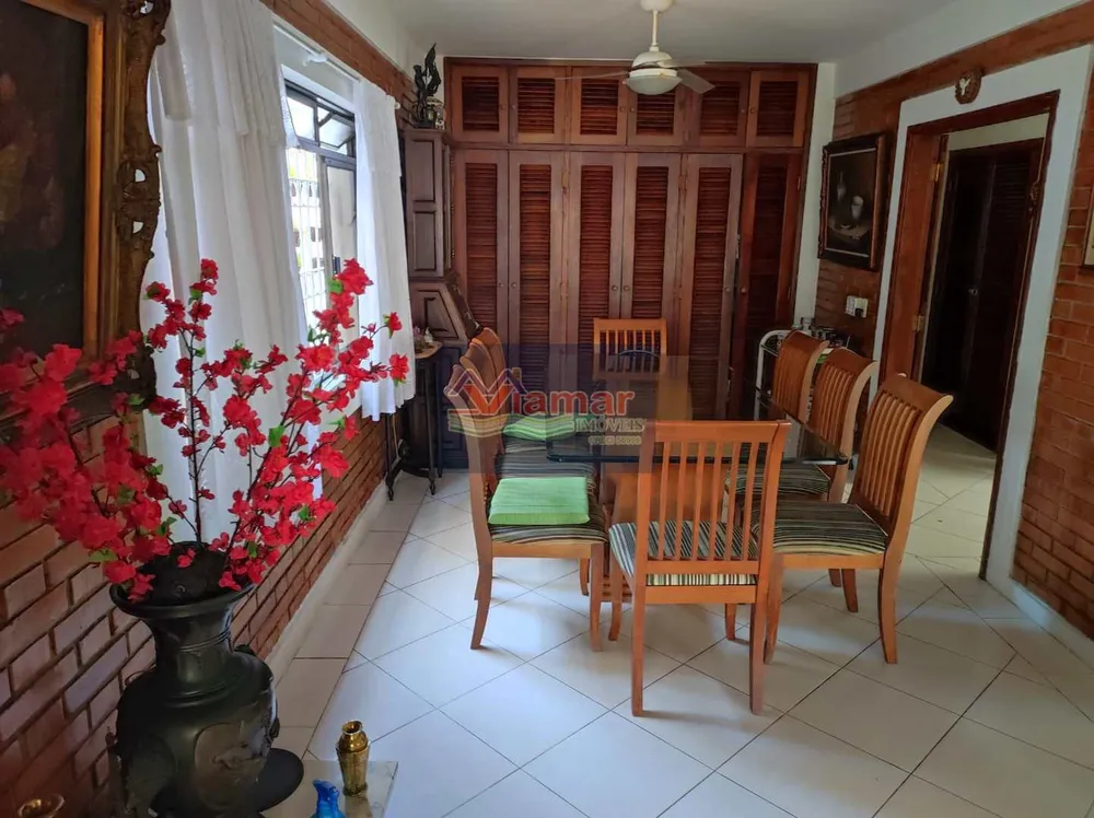 Casa, 5 quartos, 290 m² - Foto 1