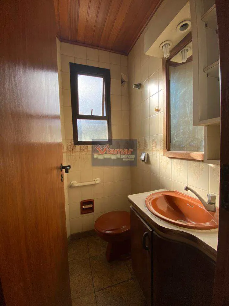Apartamento, 3 quartos, 170 m² - Foto 1
