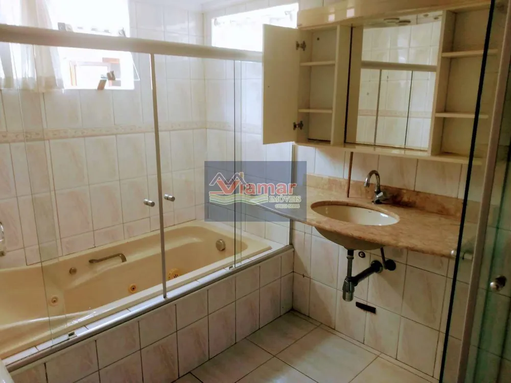 Casa, 5 quartos, 220 m² - Foto 13