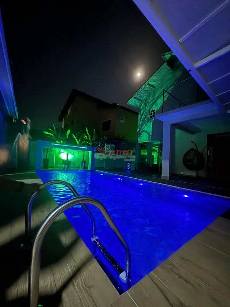 Casa, 6 quartos, 210 m² - Foto 4