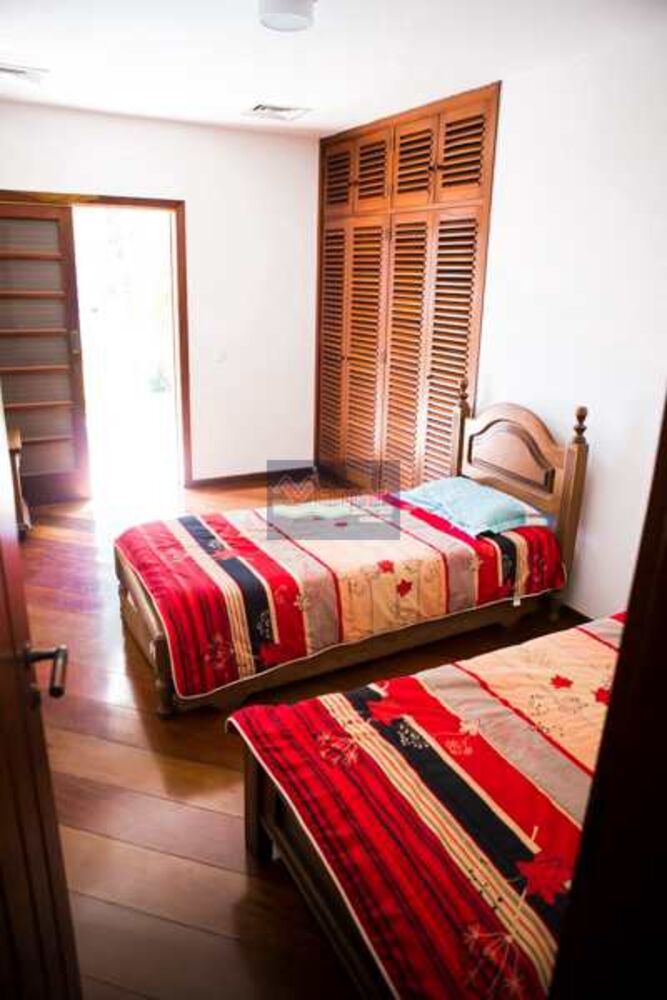 Casa, 6 quartos, 555 m² - Foto 2