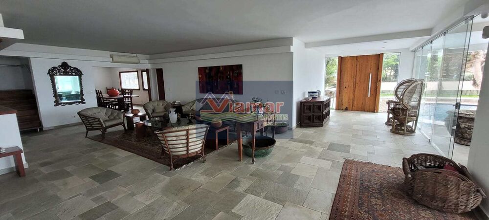 Casa, 6 quartos, 1700 m² - Foto 1