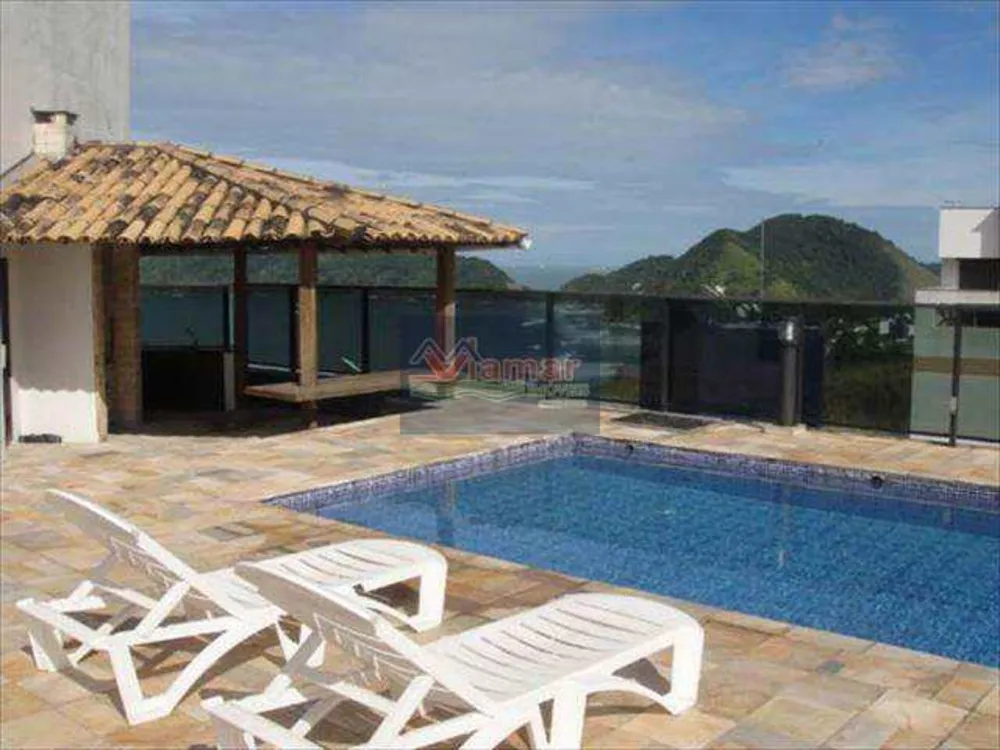 Cobertura, 3 quartos, 320 m² - Foto 1