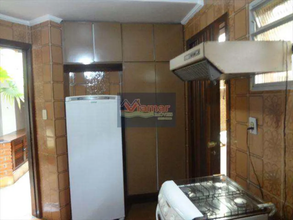 Casa, 5 quartos, 300 m² - Foto 9