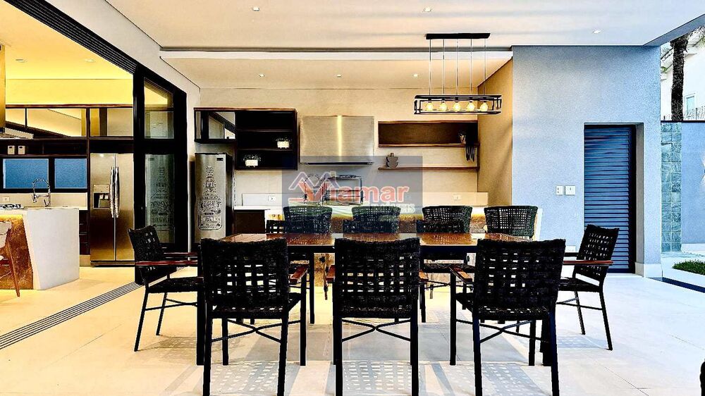 Casa, 7 quartos, 1000 m² - Foto 1