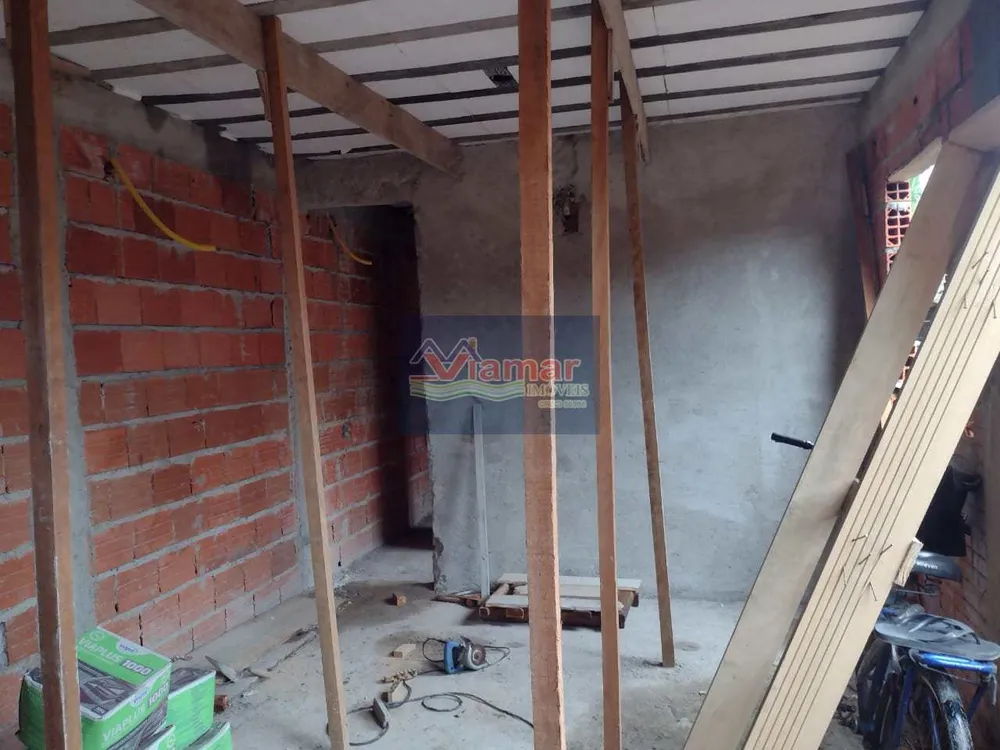 Casa, 3 quartos, 82 m² - Foto 1