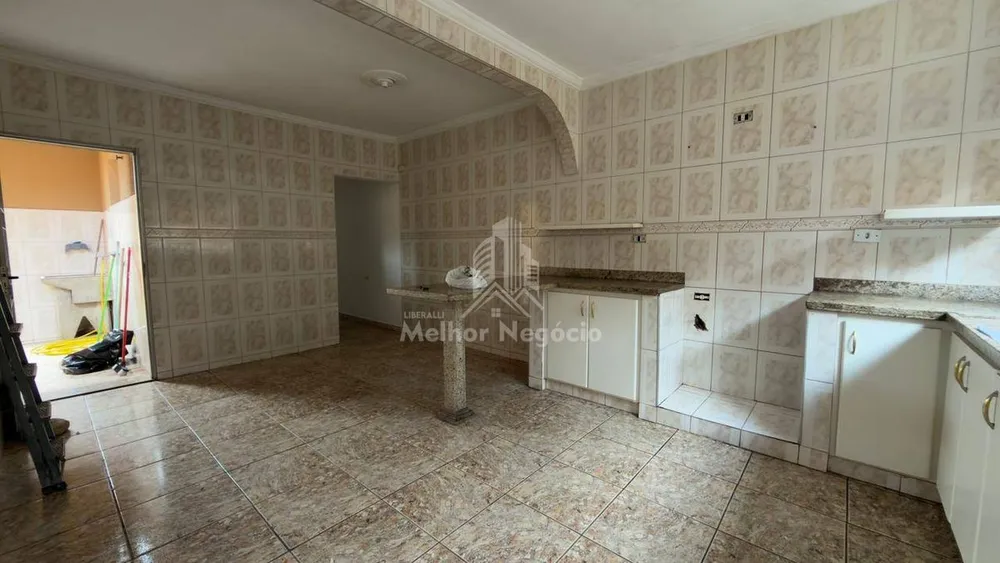 Casa, 3 quartos, 198 m² - Foto 2