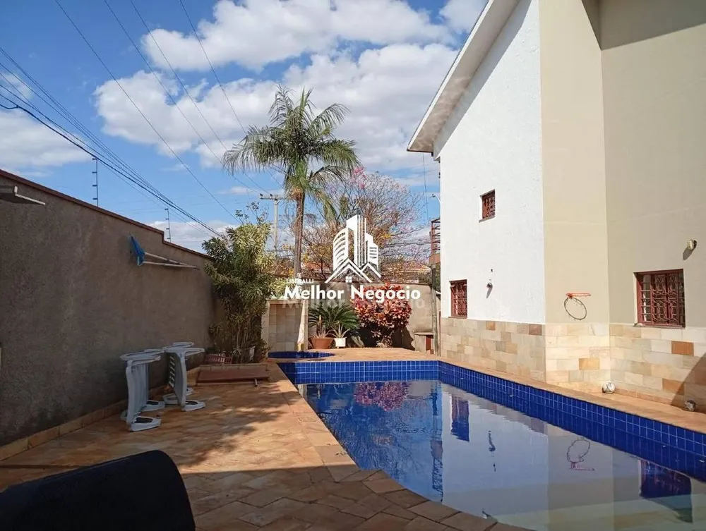 Casa, 3 quartos, 300 m² - Foto 1