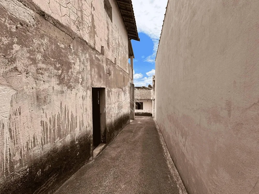 Casa, 4 quartos, 180 m² - Foto 4