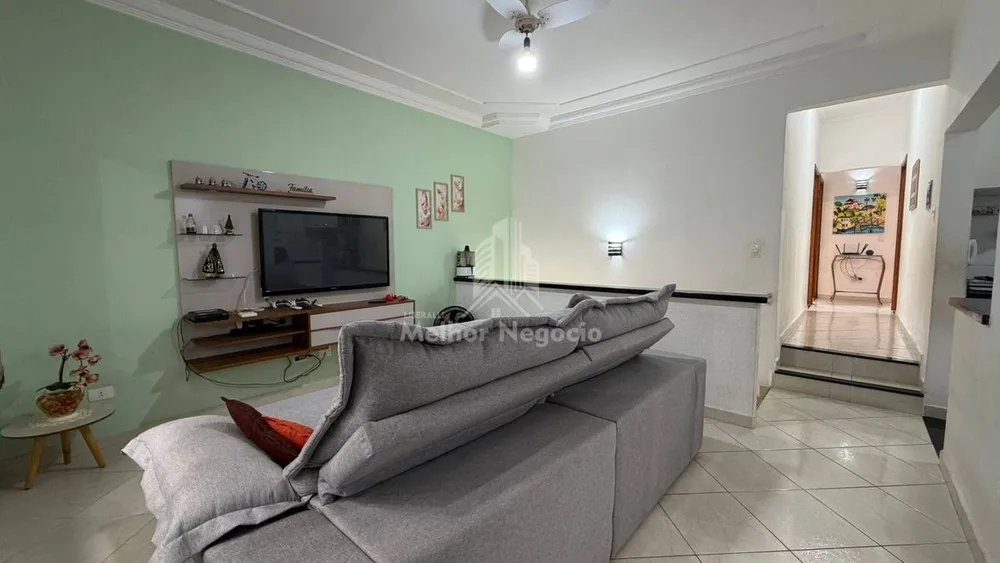 Casa, 4 quartos, 225 m² - Foto 2