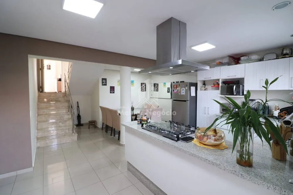 Casa, 3 quartos, 217 m² - Foto 6