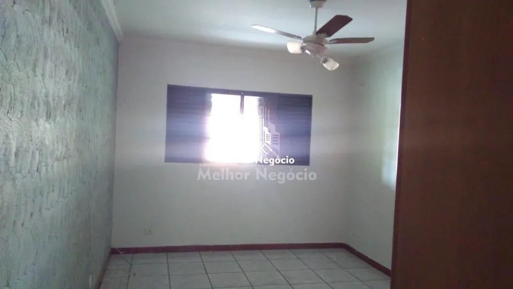 Casa, 3 quartos, 245 m² - Foto 1