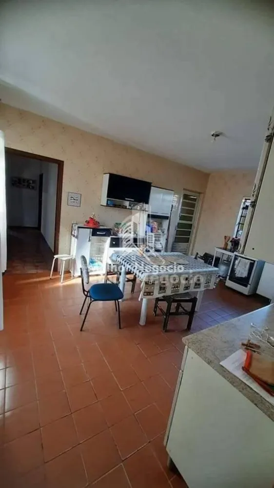 Casa, 3 quartos, 279 m² - Foto 2