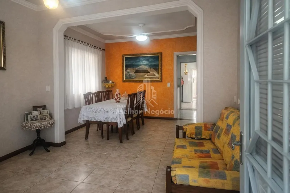 Casa, 3 quartos, 176 m² - Foto 1