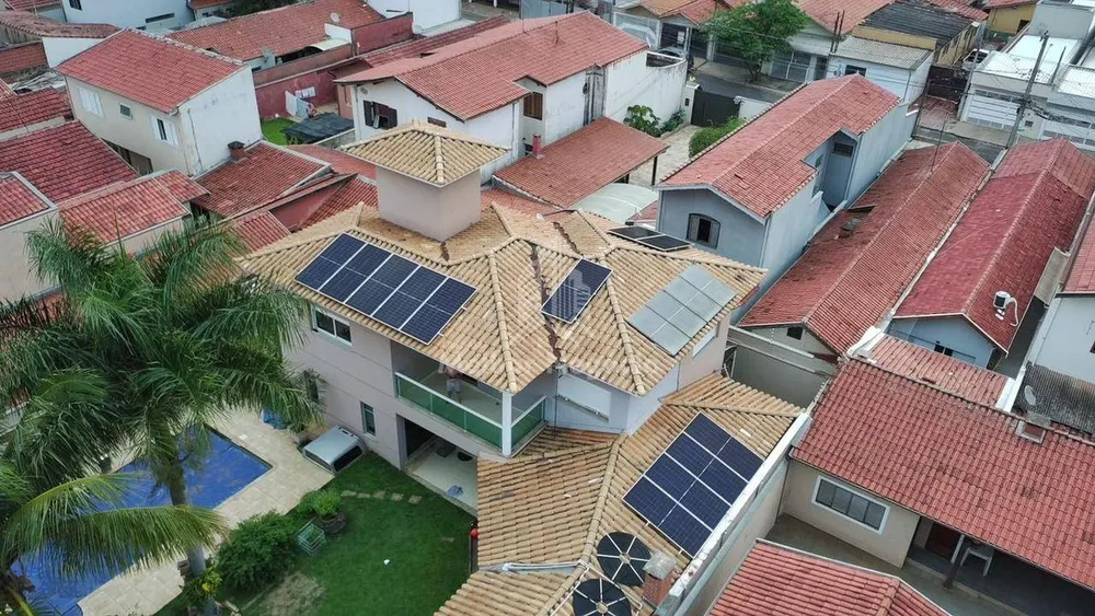 Casa, 4 quartos, 347 m² - Foto 1
