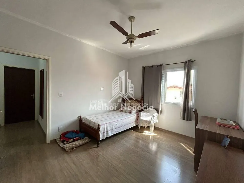 Casa, 4 quartos, 257 m² - Foto 3