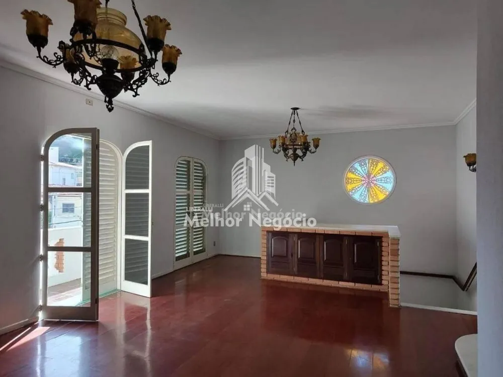 Casa, 3 quartos, 220 m² - Foto 1