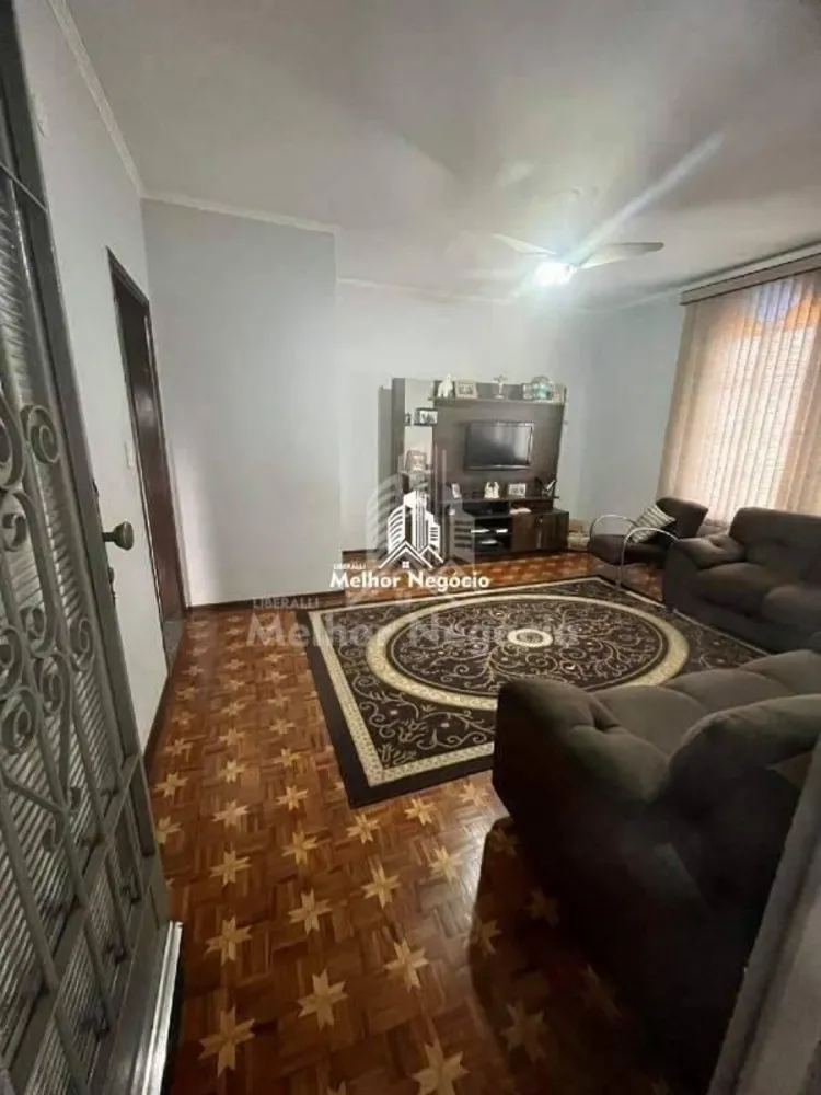 Casa, 3 quartos, 241 m² - Foto 2