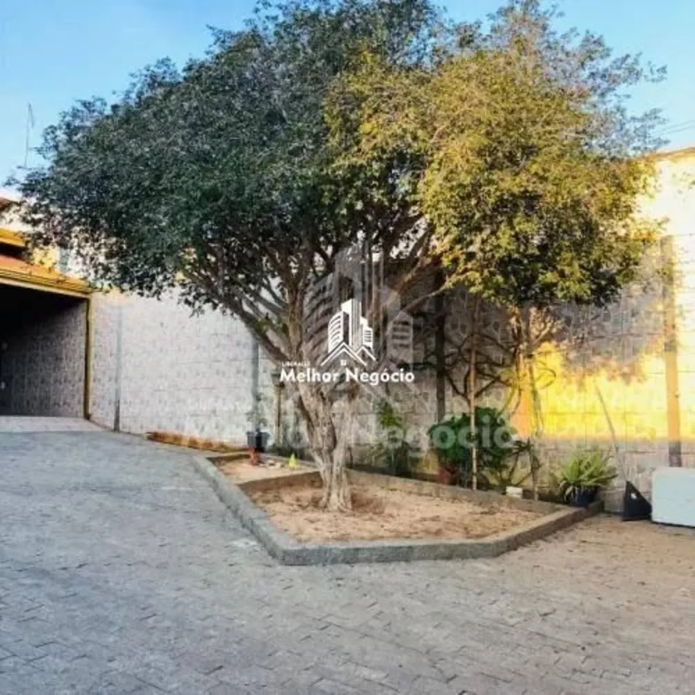 Casa, 2 quartos, 250 m² - Foto 1