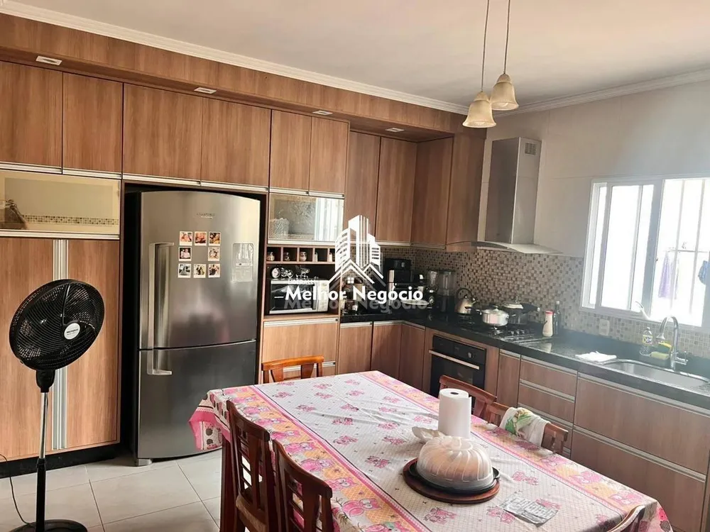 Casa, 3 quartos, 200 m² - Foto 8
