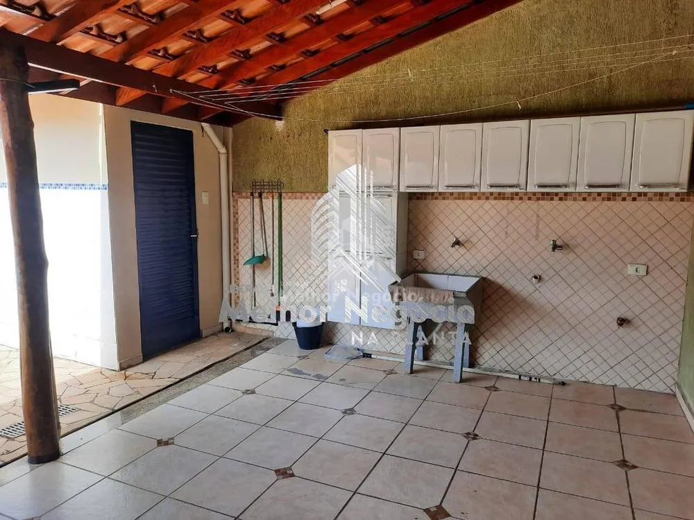 Casa, 2 quartos, 320 m² - Foto 3