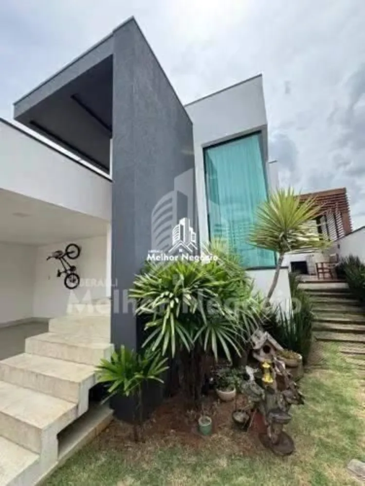 Casa, 3 quartos, 225 m² - Foto 1
