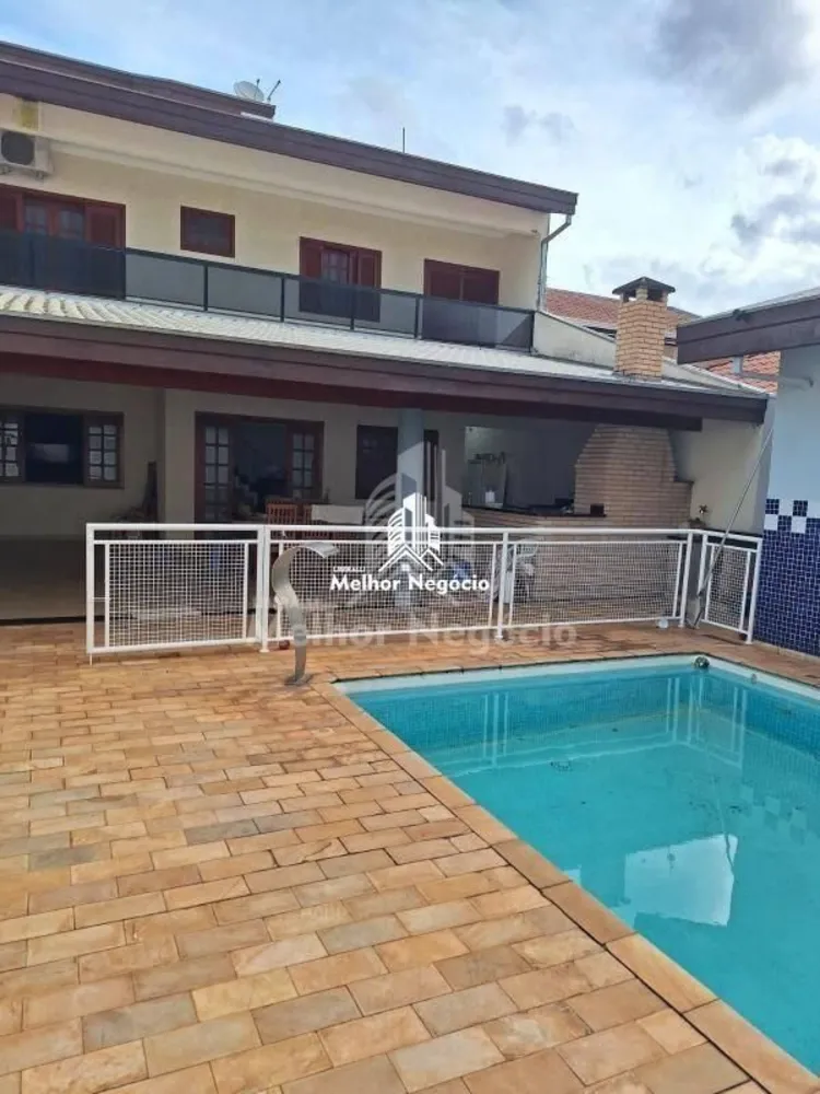 Casa, 3 quartos, 214 m² - Foto 3