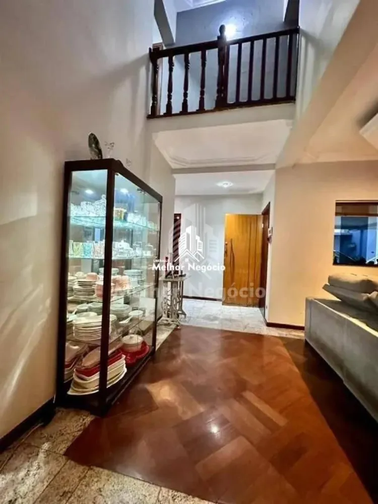 Casa, 4 quartos, 297 m² - Foto 2