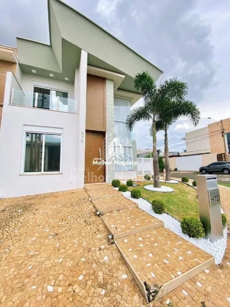 Casa, 3 quartos, 215 m² - Foto 1