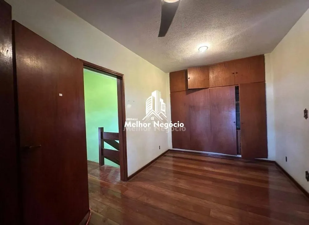 Casa, 3 quartos, 231 m² - Foto 1