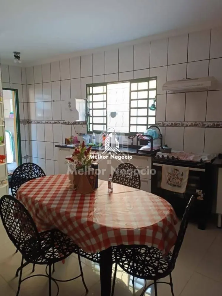 Casa, 3 quartos, 301 m² - Foto 2