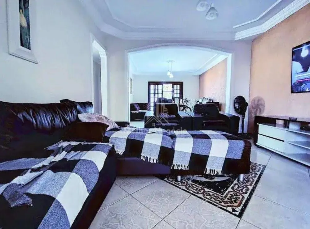 Casa, 2 quartos, 169 m² - Foto 2