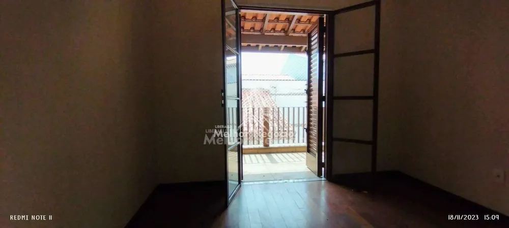 Casa, 4 quartos, 240 m² - Foto 1