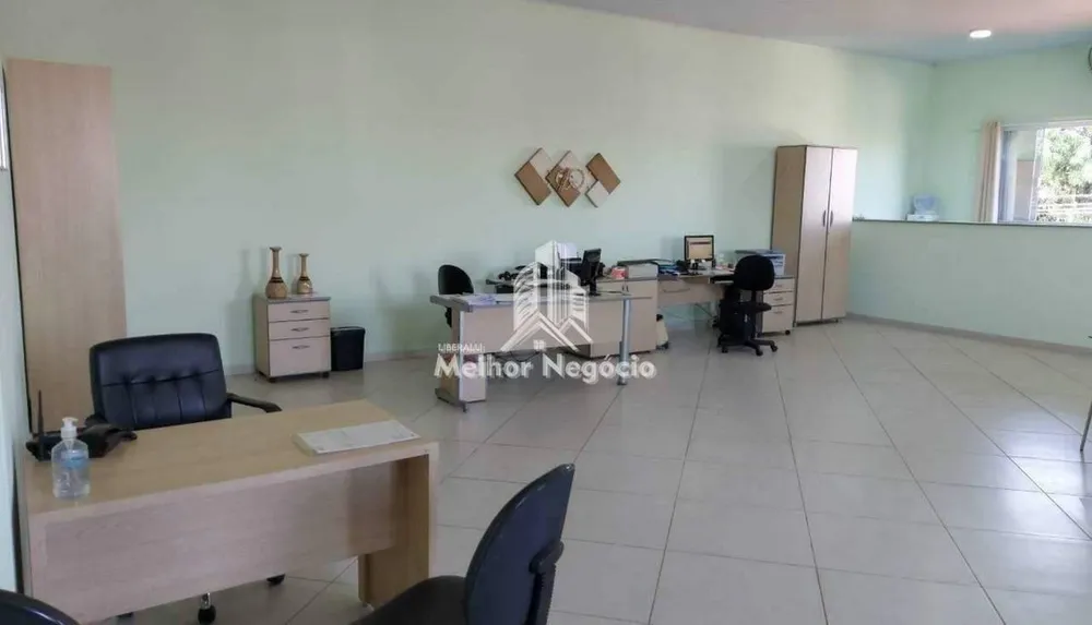 Casa, 1 quarto, 250 m² - Foto 2