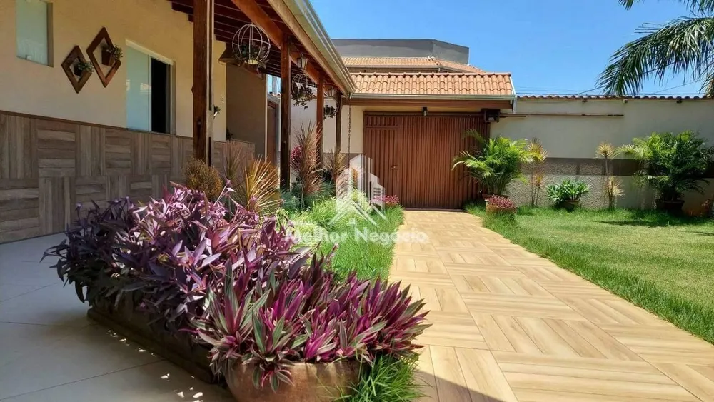 Casa, 1 quarto, 250 m² - Foto 1