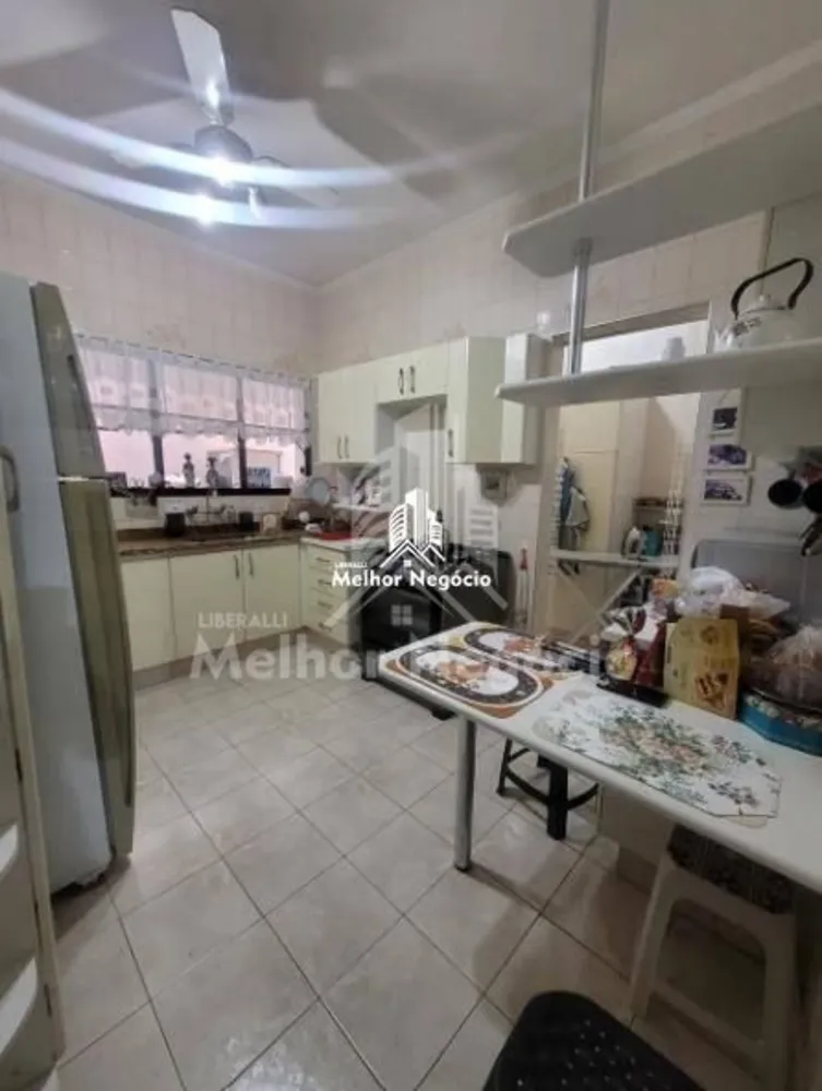 Casa, 4 quartos, 242 m² - Foto 2