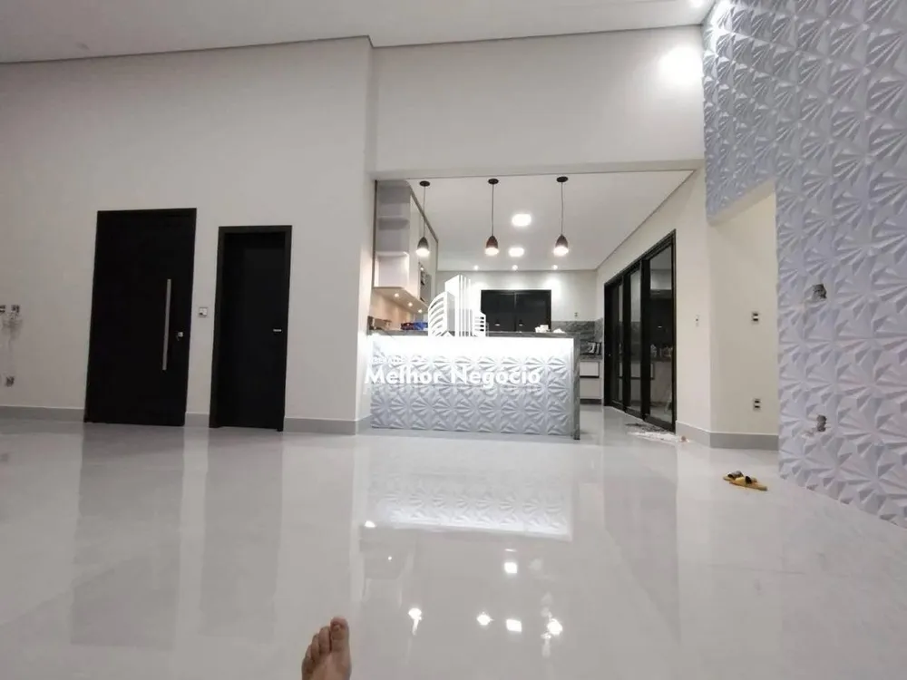 Casa, 3 quartos, 244 m² - Foto 1