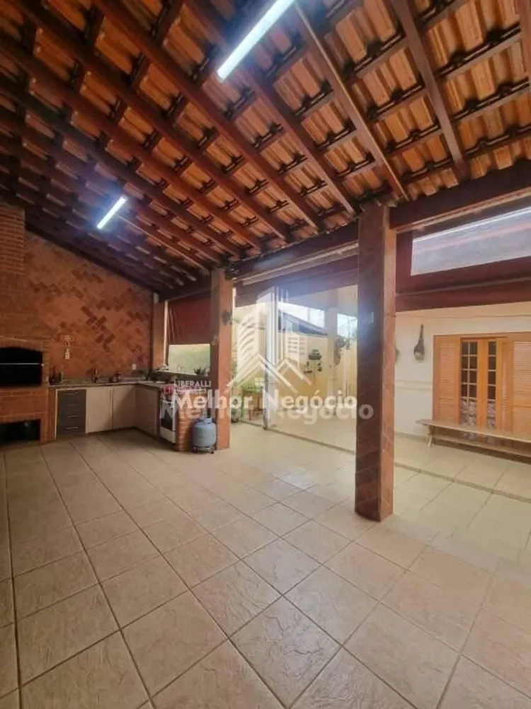 Casa, 3 quartos, 247 m² - Foto 2