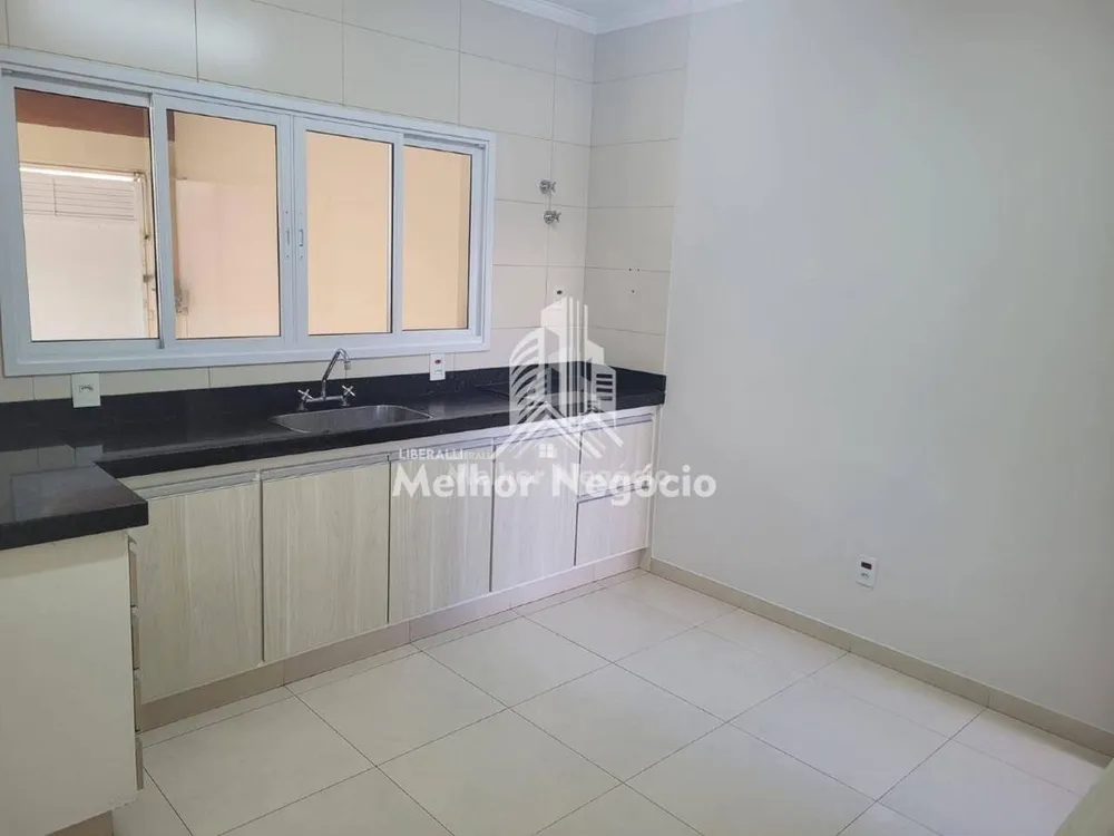 Casa, 3 quartos, 205 m² - Foto 2