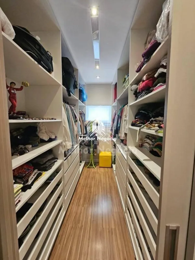 Casa, 4 quartos, 300 m² - Foto 1