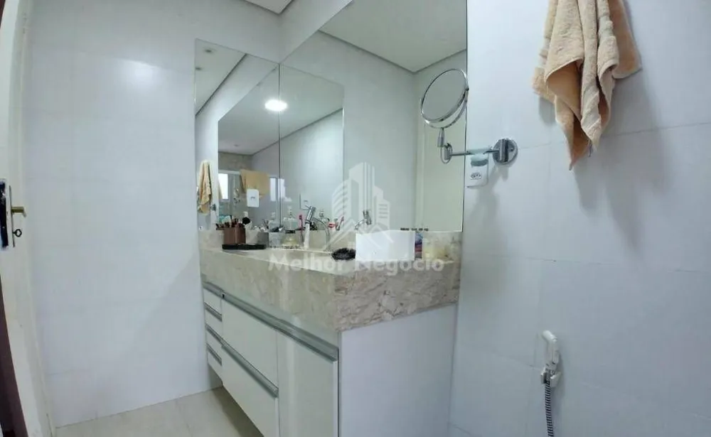 Casa, 3 quartos, 196 m² - Foto 1