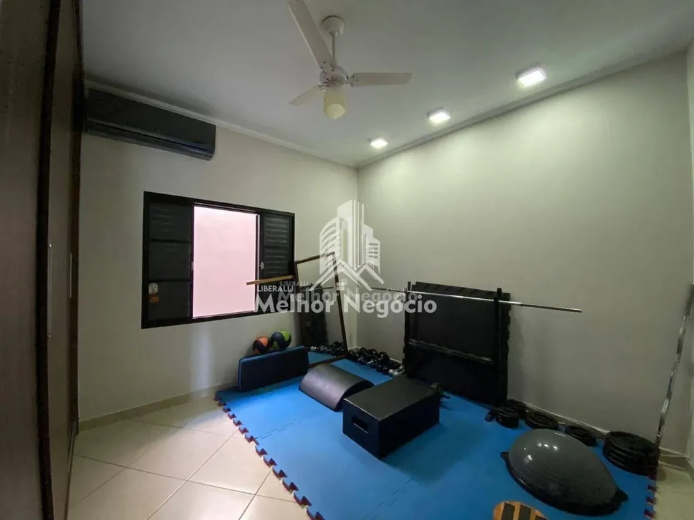 Casa, 3 quartos, 209 m² - Foto 1