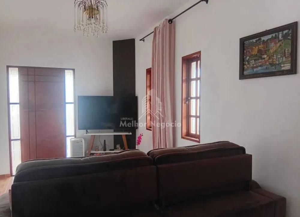 Casa, 3 quartos, 242 m² - Foto 2