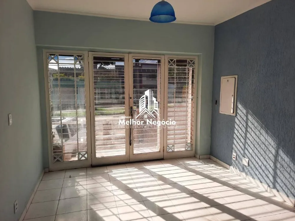 Casa, 3 quartos, 197 m² - Foto 1