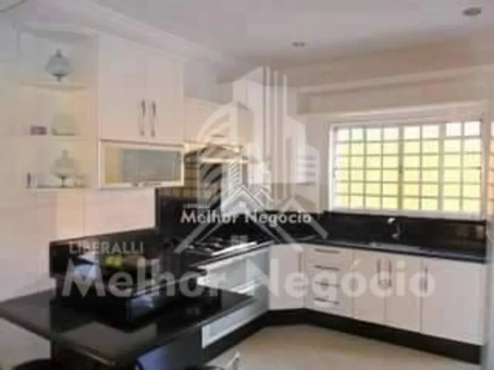 Casa, 3 quartos, 215 m² - Foto 1