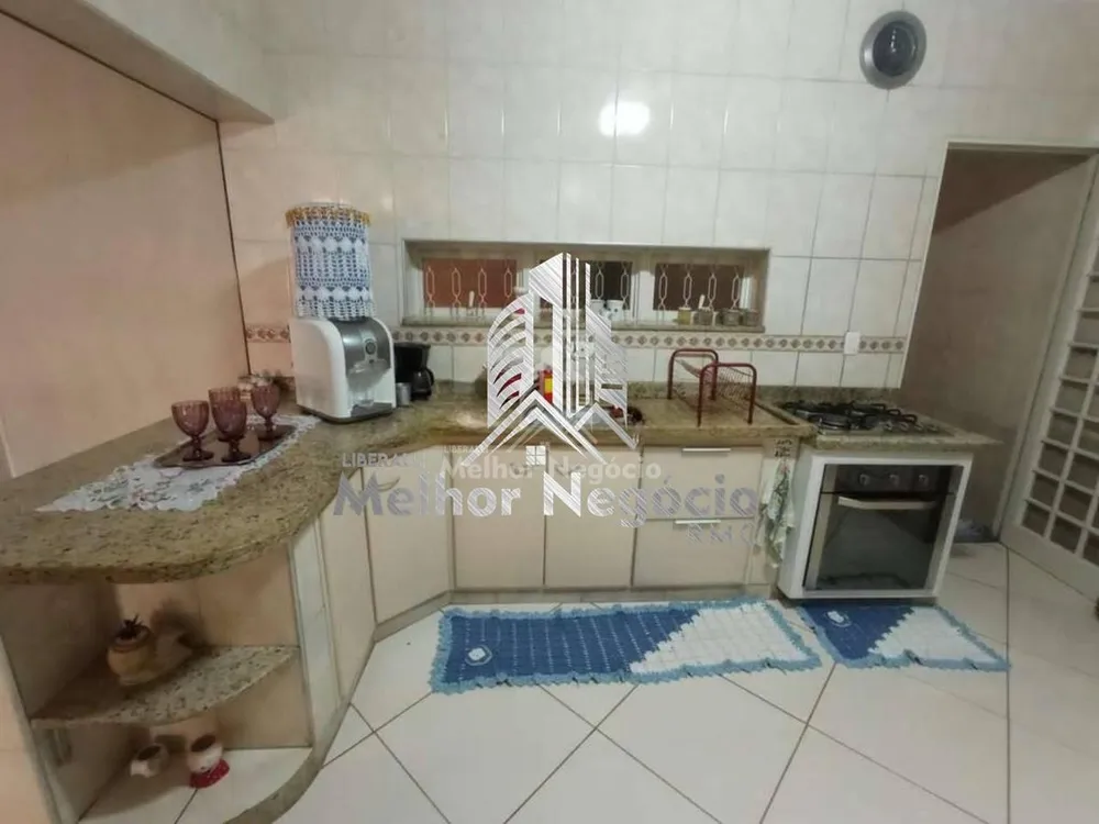 Casa, 3 quartos, 238 m² - Foto 2