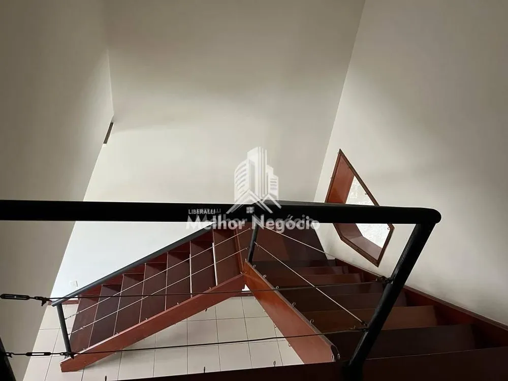 Casa, 3 quartos, 220 m² - Foto 1