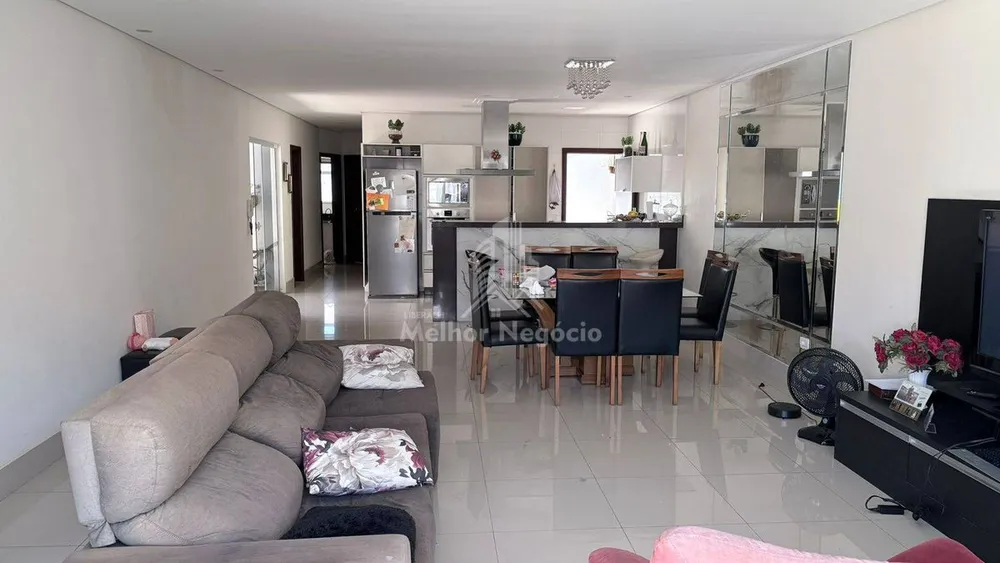 Casa, 3 quartos, 170 m² - Foto 2