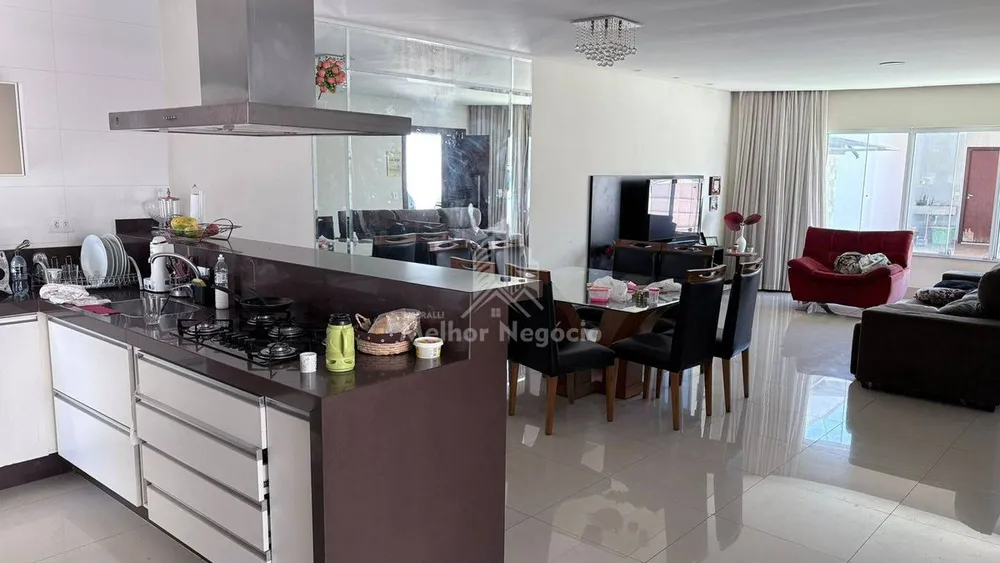 Casa, 3 quartos, 170 m² - Foto 3